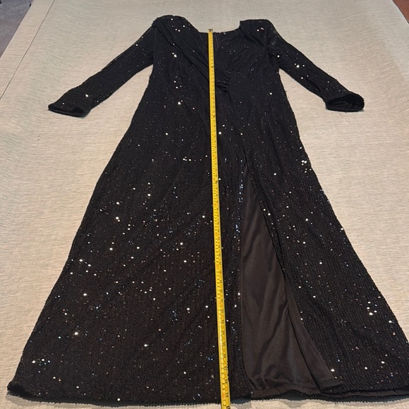 Black Sequin Embellished Long Sleeve Cocktail Gown - Picture 8 of 14